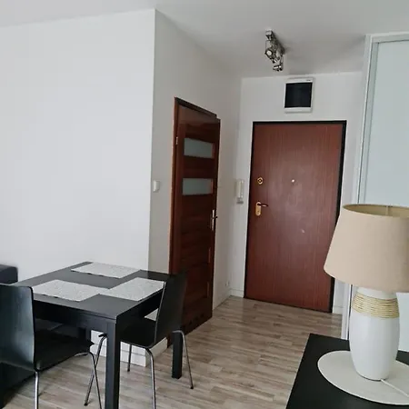 Apartament Apartament 1 Z Podziemnym Miejscem Parkingowym